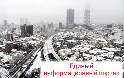 Из-за снегопадов в Японии погибли девять человек