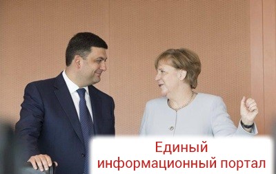 Меркель: Берлин предоставит Киеву кредиты