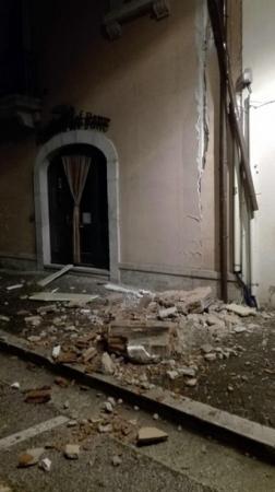 В Италии третье сильное землетрясение