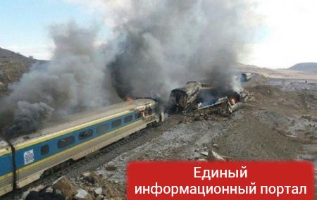 В Иране столкнулись пассажирские поезда – 15 погибших