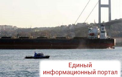 Босфор закрыли из-за аварии на танкере