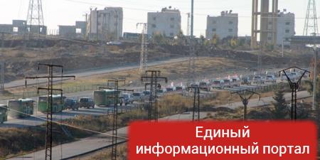 Десятки тысяч повстанцев ждут очереди покинуть Алеппо