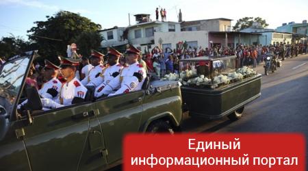 На Кубе захоронили прах Фиделя Кастро