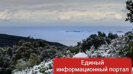 На Корсике из-за снегопада без света тысячи домов