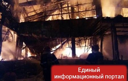 В Бухаресте сгорел ночной клуб: десятки пострадавших
