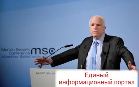 Маккейн: Россияне убивают украинцев каждый день