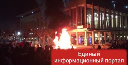 В Калифорнии проходят массовые протесты студентов