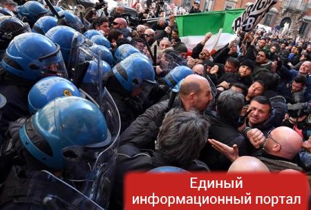 В Риме протестующие таксисты подрались с полицией