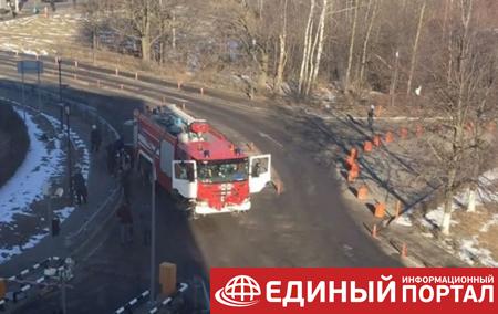 В аэропорту Москвы пожарная машина сбила девятерых