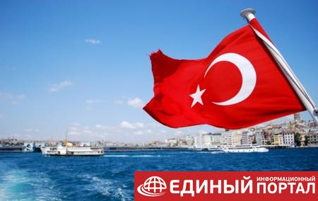 Правительство Турции продлило режим ЧП