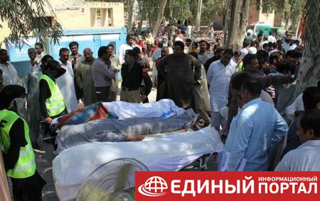В Пакистане смотритель храма зарезал 20 прихожан