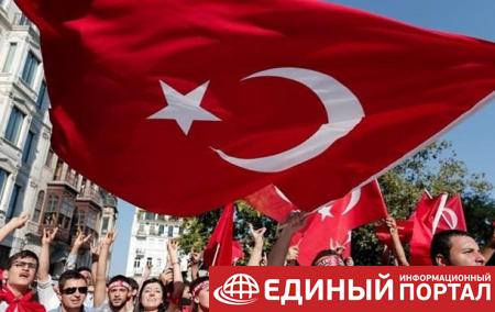 В Турции запретили телевизионные шоу знакомств