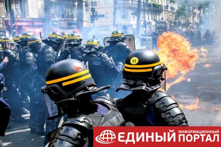 Первомайские столкновения в Париже: четверо пострадавших