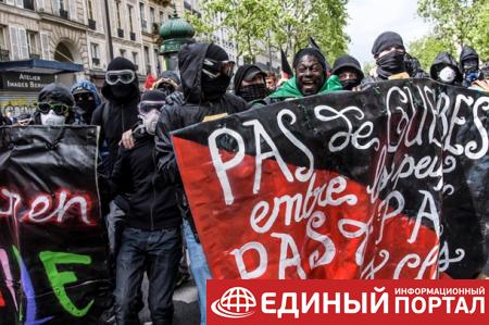 Первомайские столкновения в Париже: четверо пострадавших