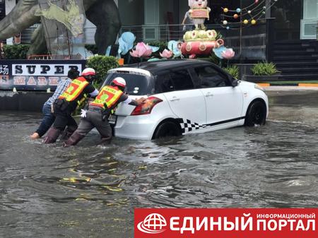 Столицу Таиланда затопило после ливней