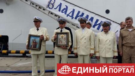 В Сочи освятили круизный лайнер перед отправкой в Крым