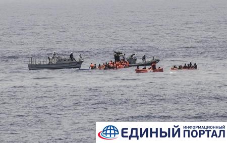 В Средиземном море затонуло судно с беженцами: более 30 жертв