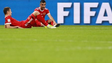 Зюганову стыдно за игру сборной на Кубке конфедераций