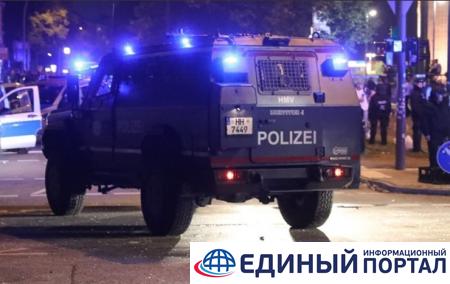 Полиция в Гамбурге объявила о начале операции против демонстрантов