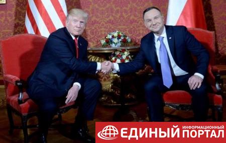 Трамп обсудил с Дудой ситуацию в Украине