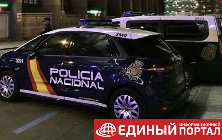 В Испании с ножом напали на полицейского