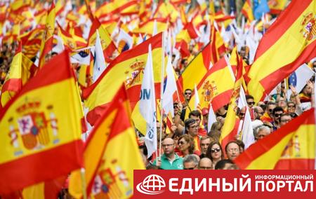 Испания приостановит автономию Каталонии