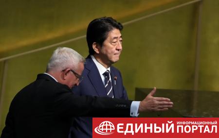 Японский премьер обещает быть жестче в отношении КНДР