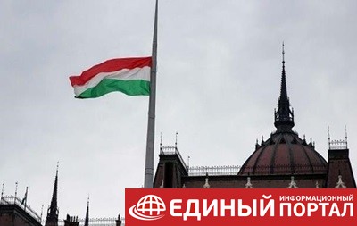Венгрия хочет пересмотреть ассоциацию Украина-ЕС