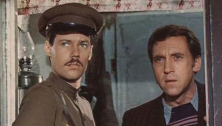 "Тебя посодют, а ты не воруй": милиционеры из любимых советских фильмов