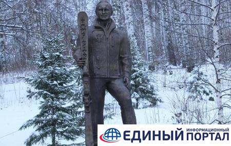 В Челябинской области установили двухметрового Путина
