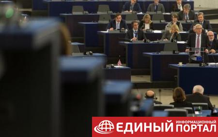 В Европарламенте обвинили российские СМИ в фейках
