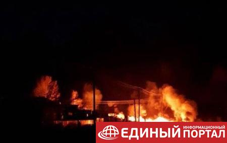 В РФ из-за пожара на нефтепроводе загорелись дома