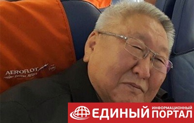 Помощника главы Якутии сняли с самолета за дебош