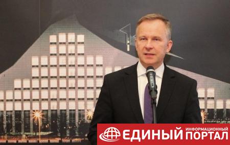 Главу Центробанка Латвии отпустили под залог