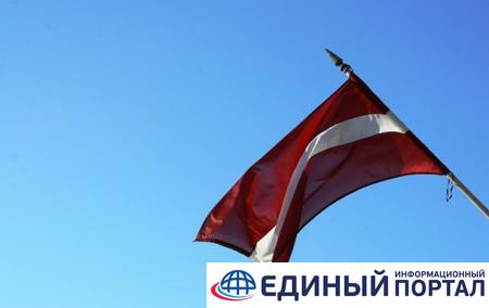 Латвия установила запрет на въезд для 49 россиян