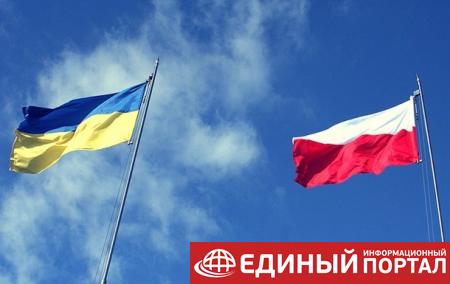МИД Польши: В отношениях с Киевом кризиса нет