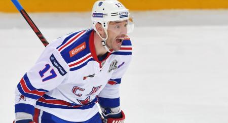 Хоккеисты СКА повели 3-1 в серии 1/4 финала плей-офф КХЛ с "Локомотивом"
