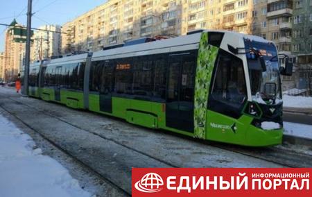 В России частный трамвай обстреляли в первый день работы
