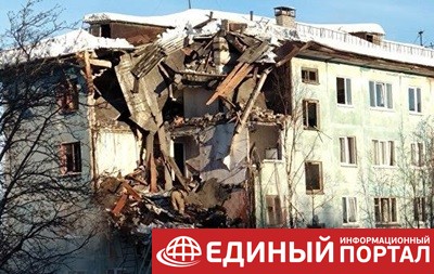 В РФ обрушились четыре этажа жилого дома, есть жертвы