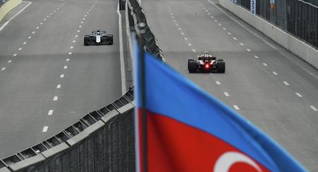 Сироткин в квалификации Гран-при Азербайджана финишировал 12-м