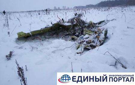 В РФ на месте падения Ан-148 находят части тел