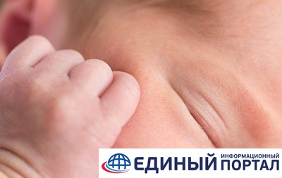 В Финляндии мужчина родил ребенка