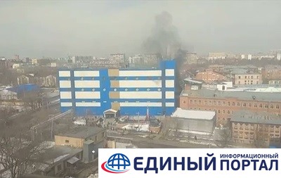 В Москве горит торговый центр