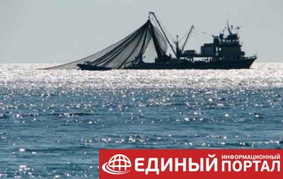 ФСБ арестовала задержанное украинское судно