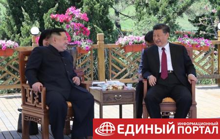 Глава Китая провел встречу с лидером КНДР