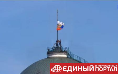На инаугурации Путина не поднялся флаг президента