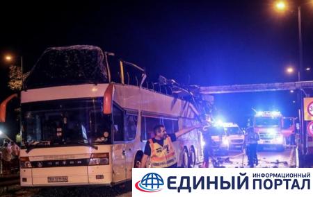 В Венгрии украинцы попали в ДТП: 27 пострадавших