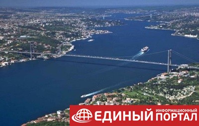 Турция ввела новые правила транзита через Босфор и Дарданеллы