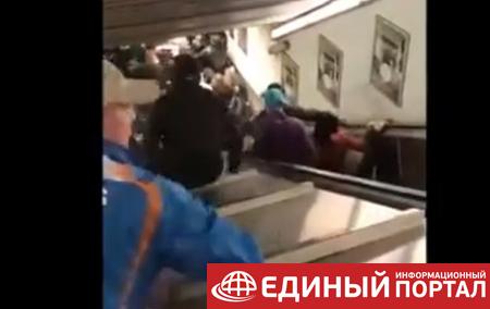 В метро Рима сломался эскалатор с футбольными фанатами, есть раненые