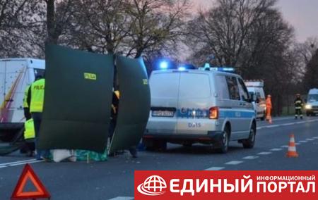 В Польше грузовик сбил украинца
